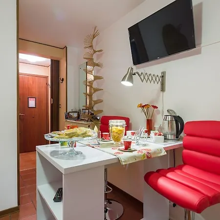 Alle Porte Del Centro *